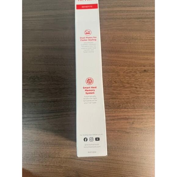 Revlon Copper Ceramic Dual Plate Hair Straightener 1½ inch Iron, Dual Voltage - Picture 8 of 10